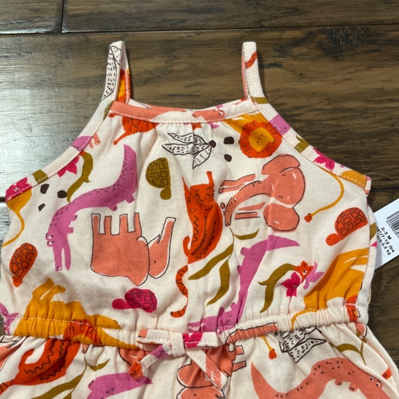 New Old Navy romper zoo animal print size 0-3 months - Picture 2 of 6
